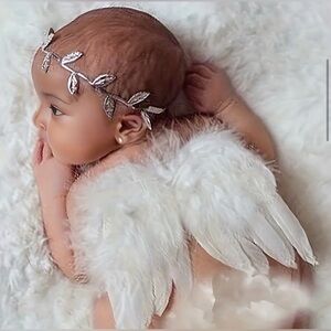 🩷 FREE WITH ANY PURCHASE White Angel Wings Silver Headband Baby Infant Photo